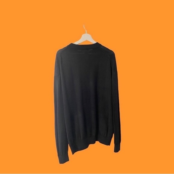 Black Oversized Sweater - Picture 2 of 2